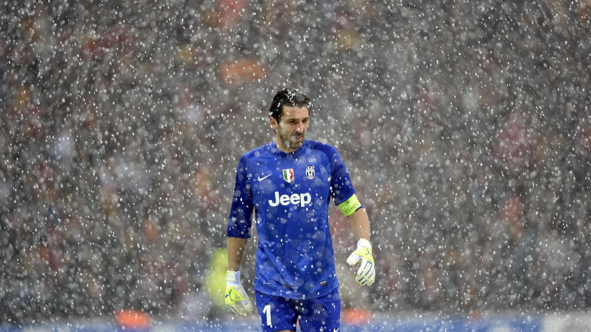 “虚拟现实+增强现实技术引领青训变革——未来巨星的成长新引擎”