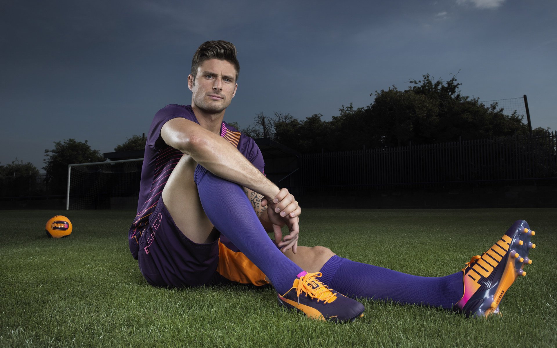 中国足球国家队战术调整，备战亚洲杯，中国足球方案