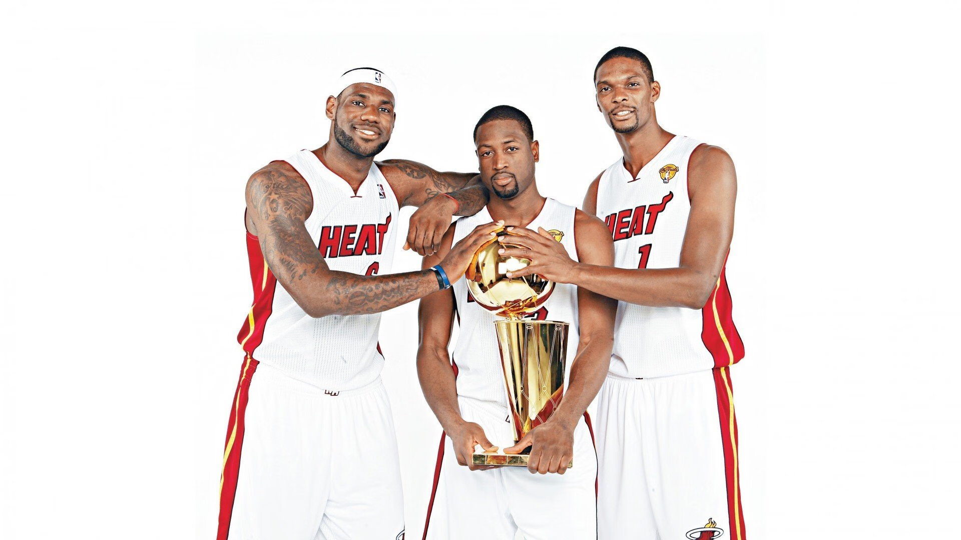 异想天开的足球广告：带你领略不同的创意，足球广告视频